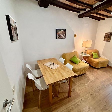 Red House Daire Gubbio Dış mekan fotoğraf
