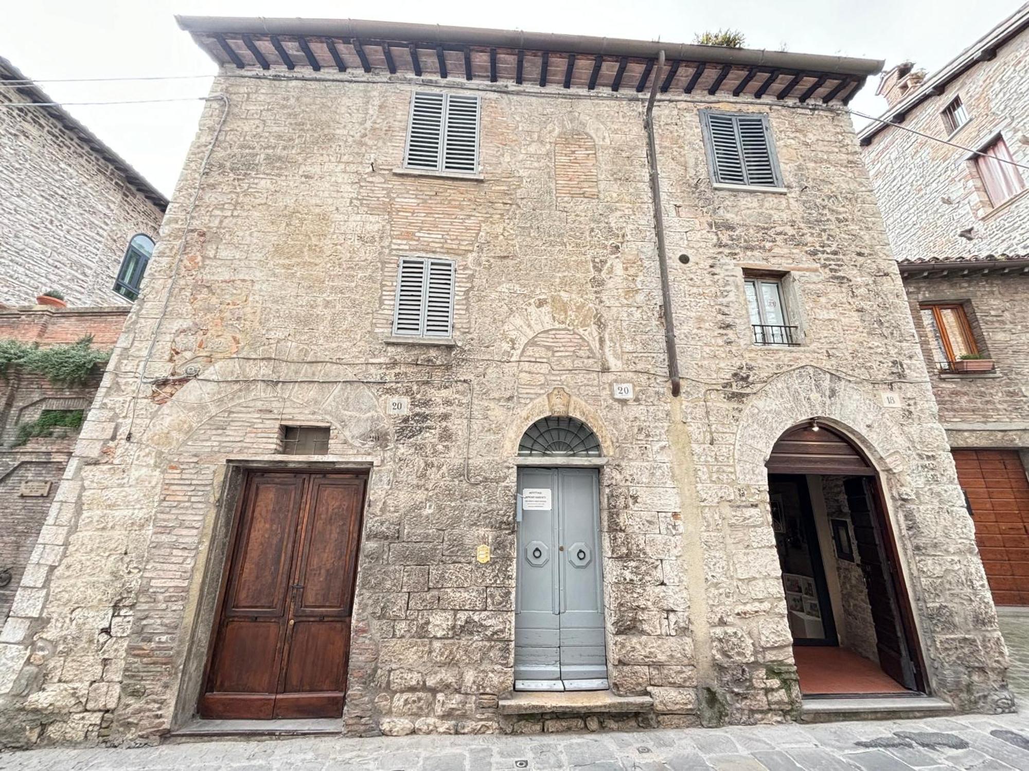 Red House Daire Gubbio Dış mekan fotoğraf