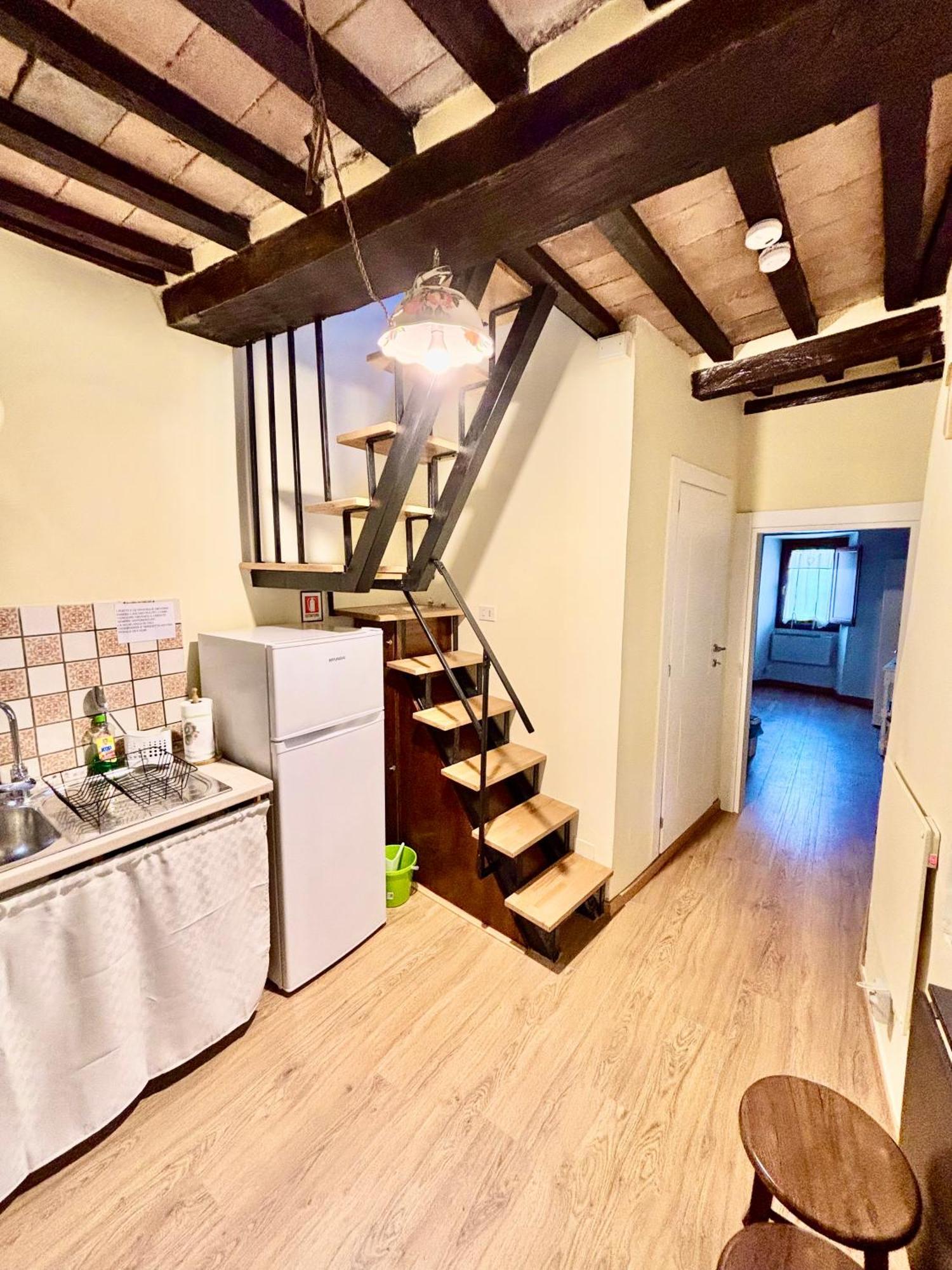 Red House Daire Gubbio Dış mekan fotoğraf